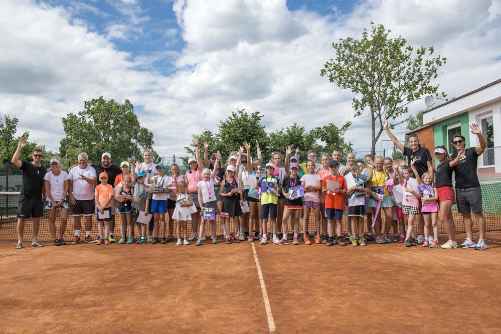 Tennis camp 2022, II. tour with the participation of Karolína - video